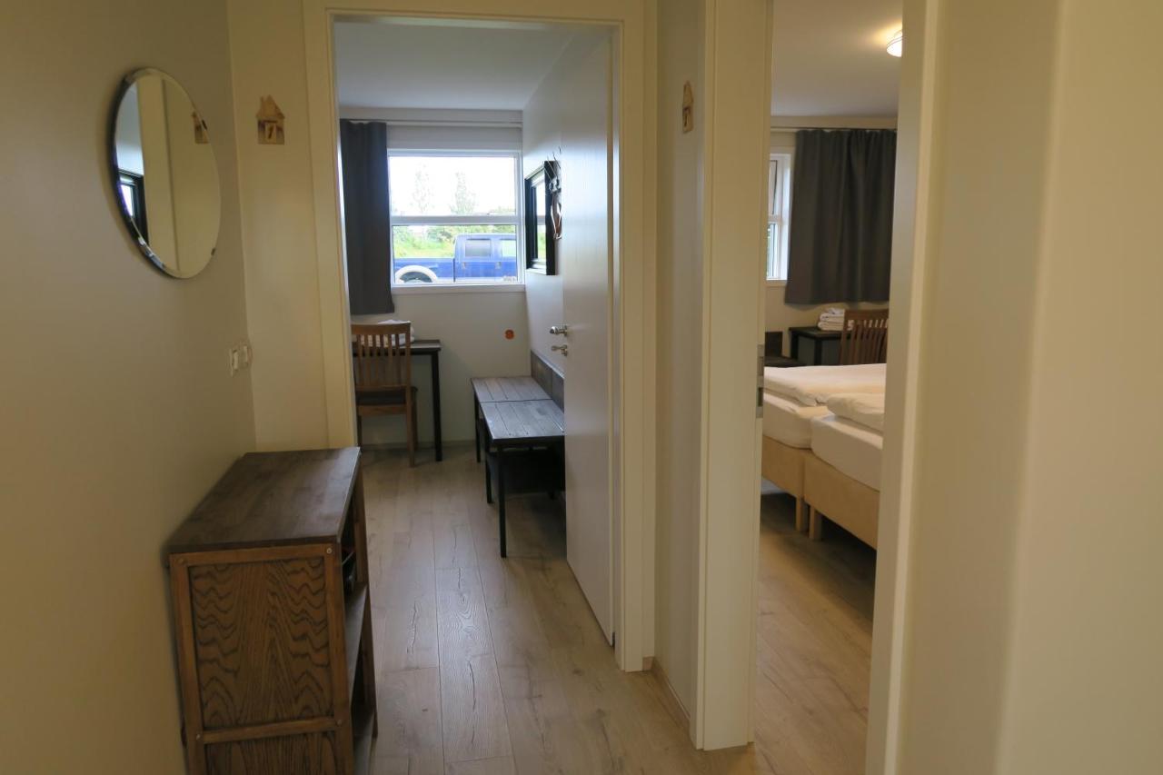 Dilksnes Guesthouse Хофн Экстерьер фото