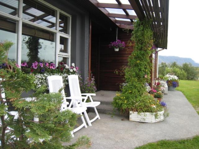Dilksnes Guesthouse Хофн Экстерьер фото