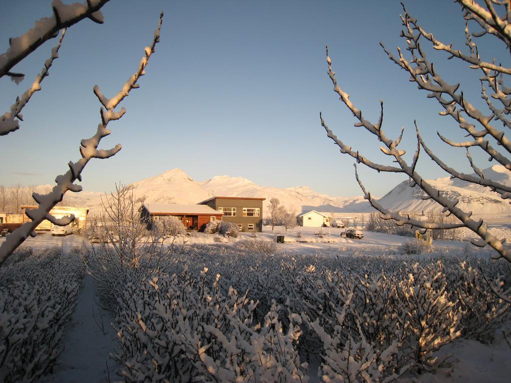 Dilksnes Guesthouse Хофн Экстерьер фото