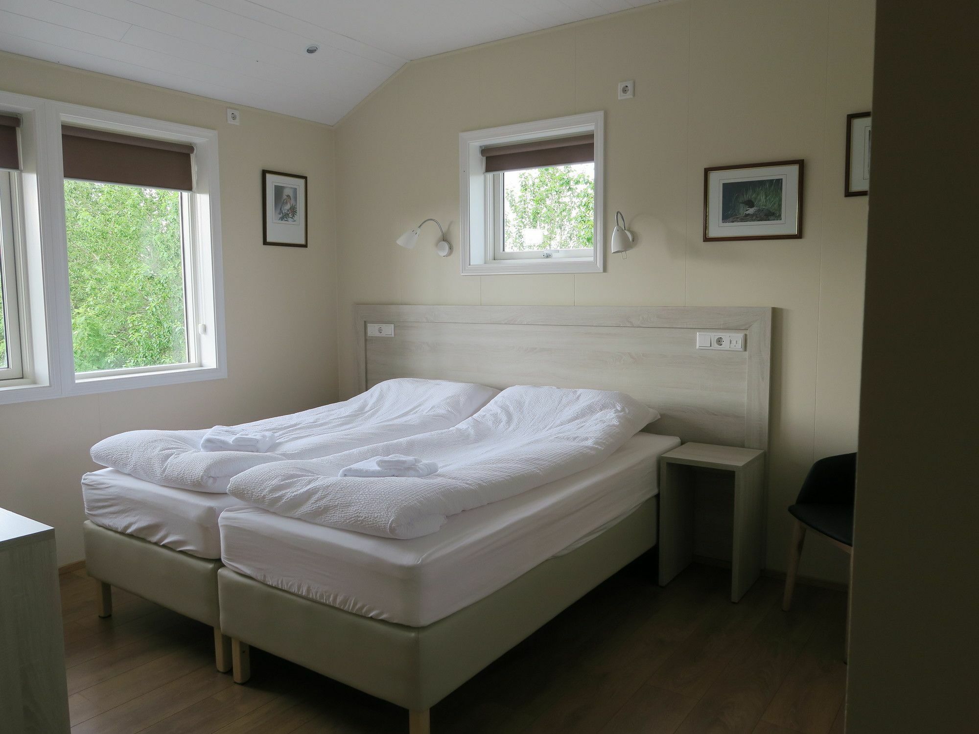 Dilksnes Guesthouse Хофн Экстерьер фото